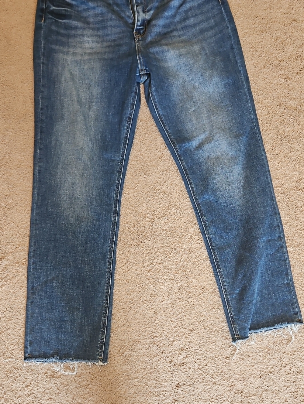 Like New Lovervet By Vervet Women’s Dark Blue Jeans - Picture 3 of 10